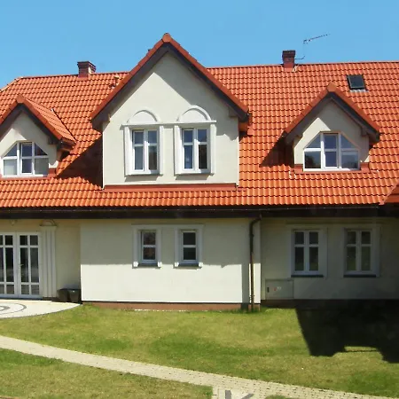 Joanna-5 By Interhome