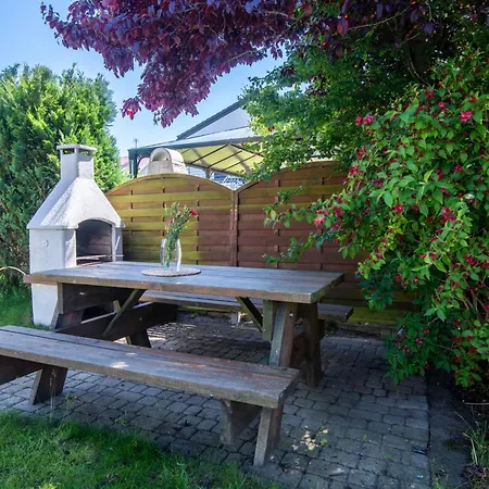 Joanna-5 By Interhome Nyaraló Łeba