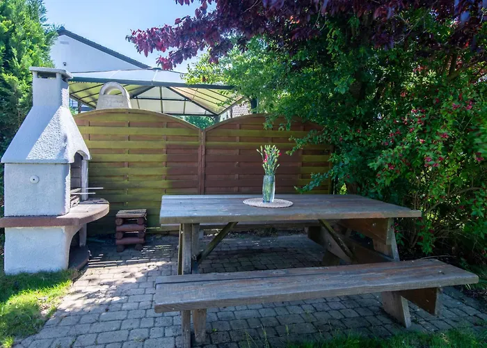 Joanna-5 By Interhome * 莱鲍